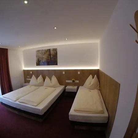 Komfort Talbach Apartman *